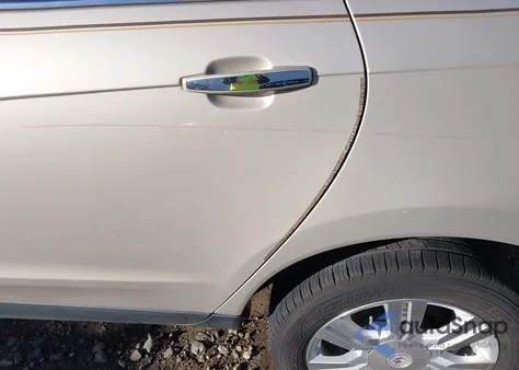 2010 Cadillac Srx Luxury Collection из США, поврежденный, VIN 3GYFNAEY8AS625766